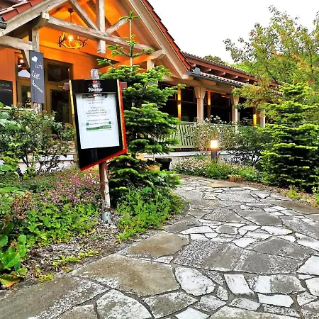 Forsthaus Thiemsburg Im Nationalpark Hainich Schonstedt