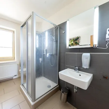 Hotel Forsthaus Thiemsburg Im Nationalpark Hainich Schonstedt