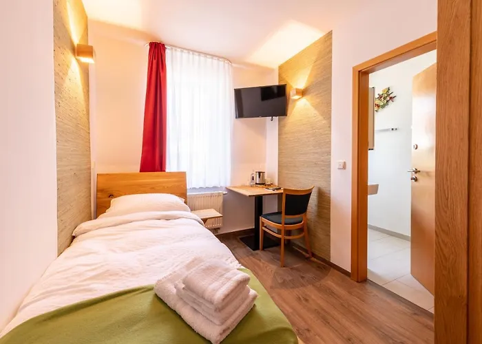 Forsthaus Thiemsburg Im Nationalpark Hainich 3*